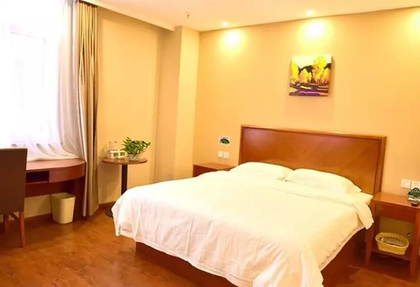 ホテル Greentree Inn Baoding Xiong County Xiongzhou Road Express