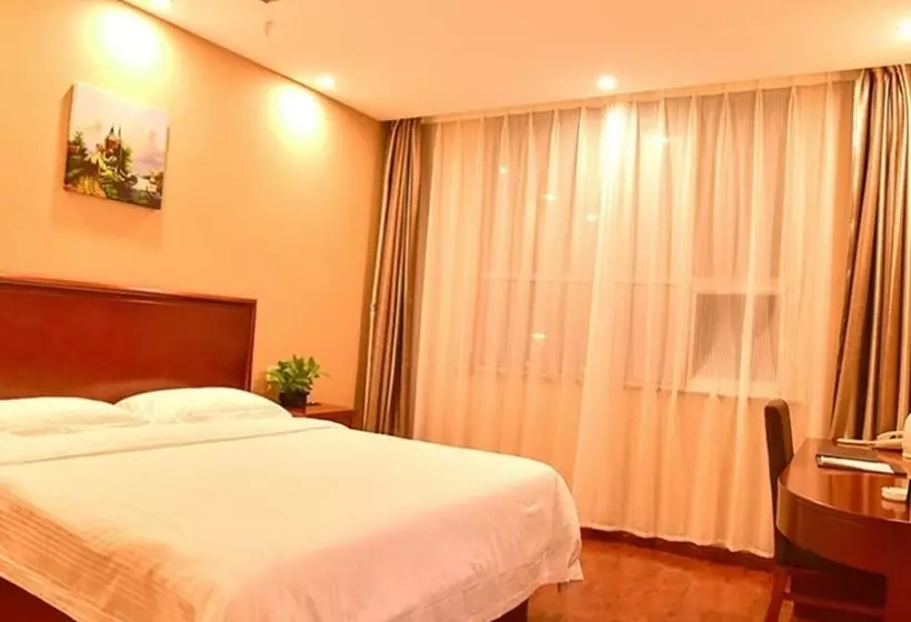 ホテル Greentree Inn Baoding Xiong County Xiongzhou Road Express