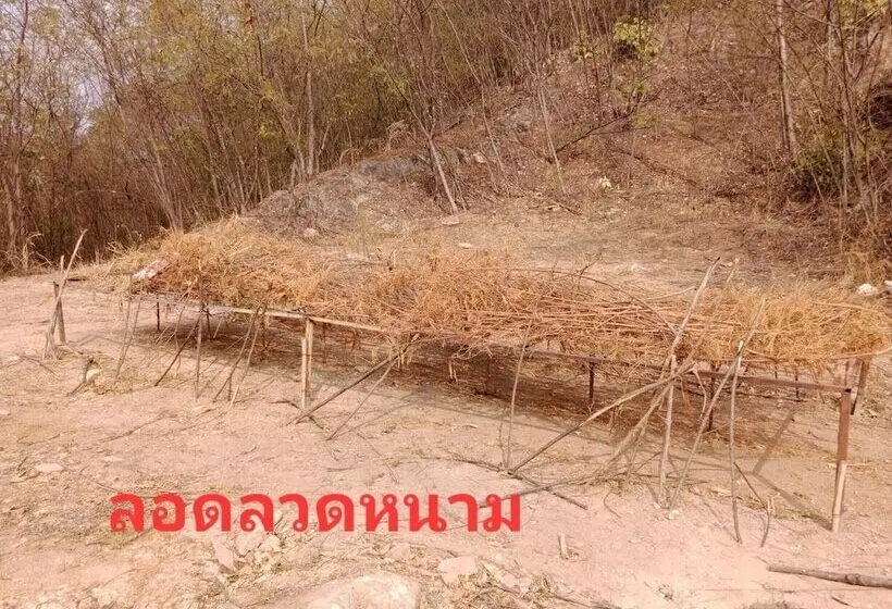 Hotelli Khrue Wan Resort