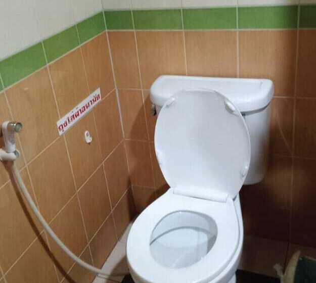 酒店 Khrue Wan Resort