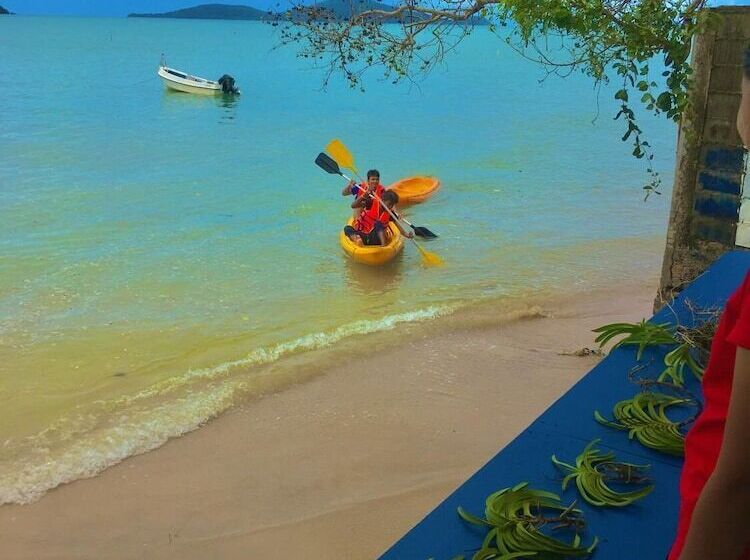 Szálloda Sea Safari