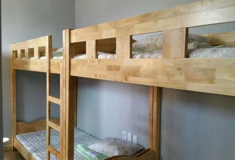 Namu Guesthouse & Pension   Hostel