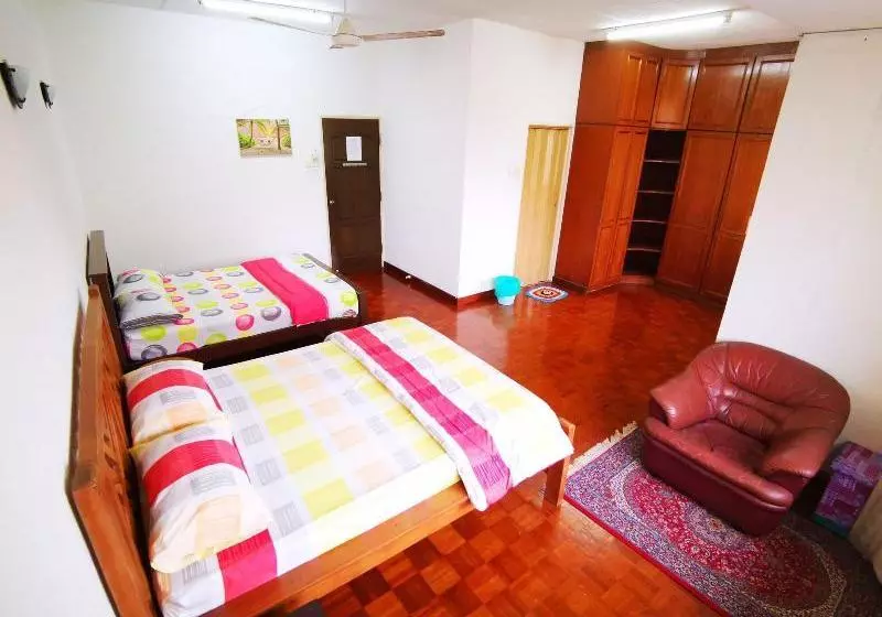 Majatalo Lpm Guesthouse