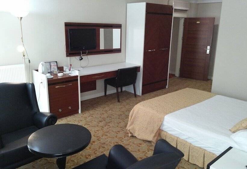 Отель Eriza Boutique