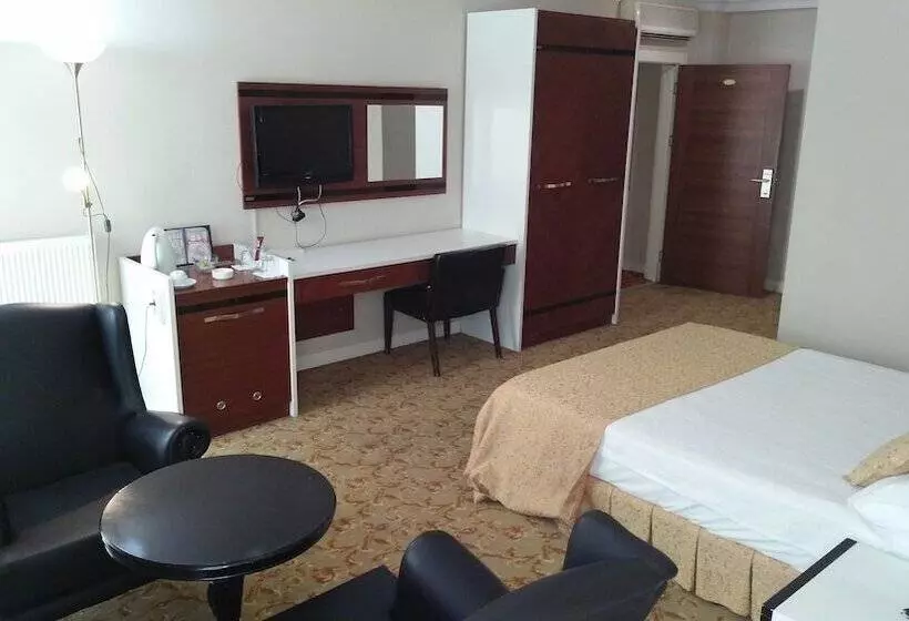 هتل Eriza Boutique