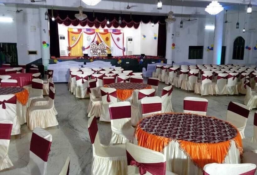 Mahamaya Palace Hotel & Conference Center