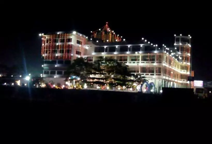 Mahamaya Palace Hotel & Conference Center