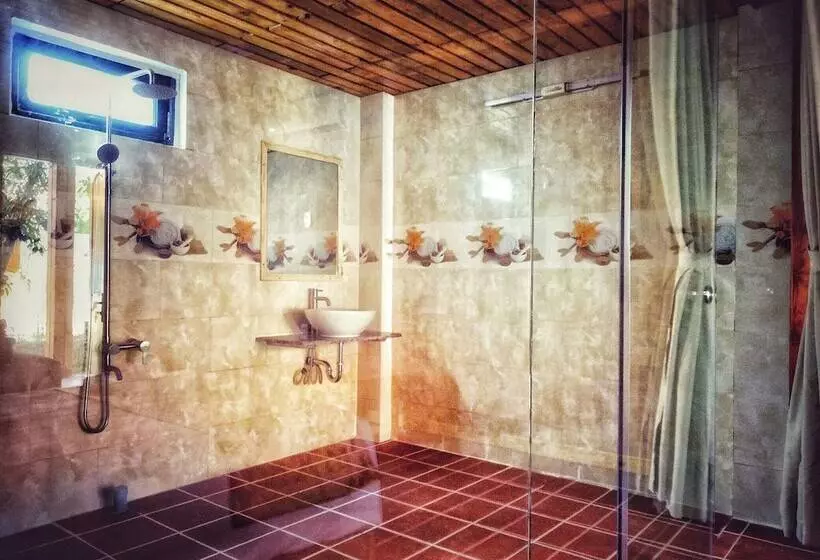هتل Ong Lang Garden