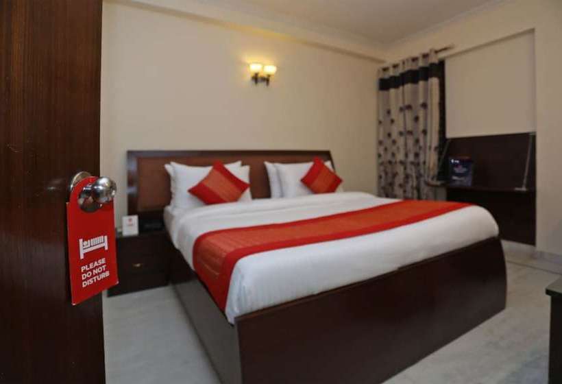 Отель Oyo 5528 Dlf Phase 4