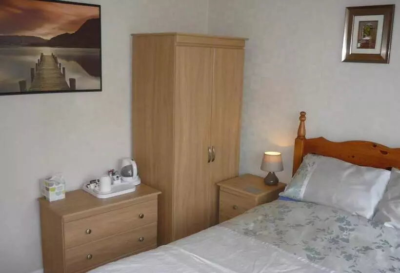 Majatalo De La Warr Guest House