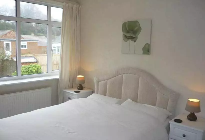 Majatalo De La Warr Guest House