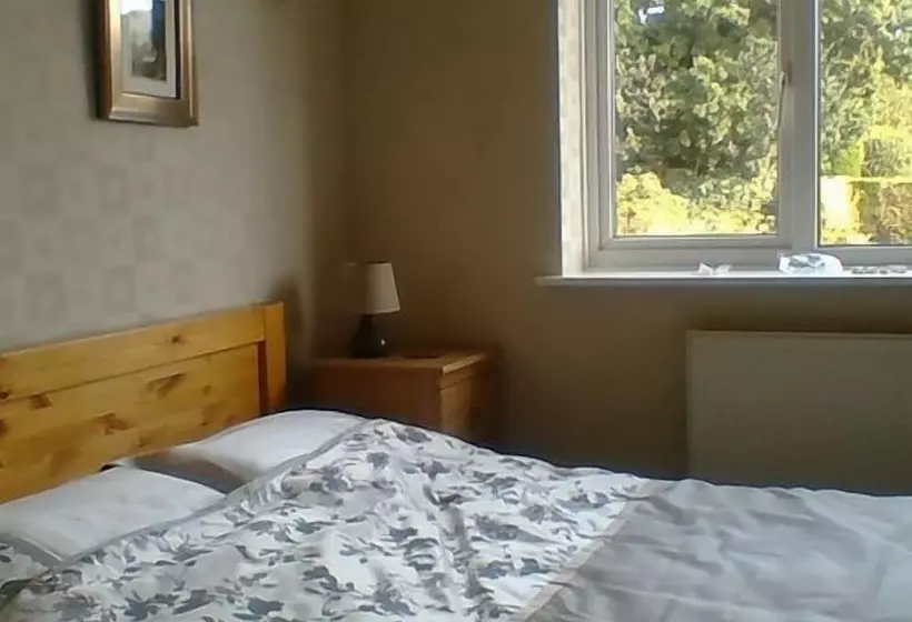 Majatalo De La Warr Guest House