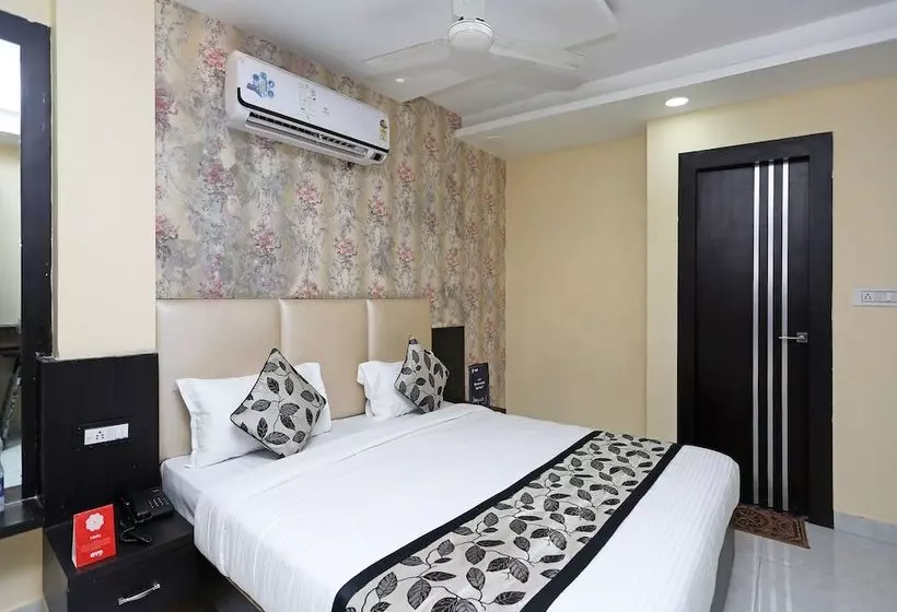 ホテル Laxmi Guest House By Oyo Rooms