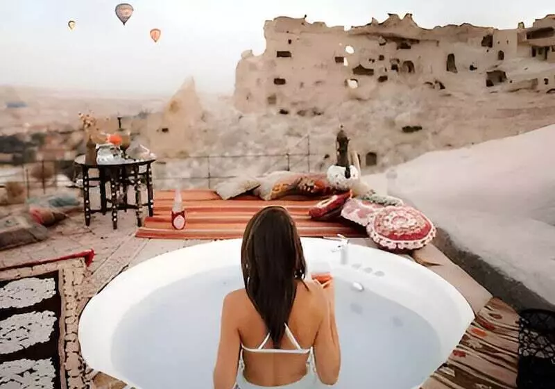 Hotelli Seki Cave Suites