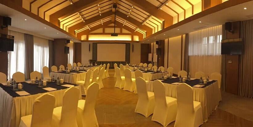 هتل Sun Forest Resort