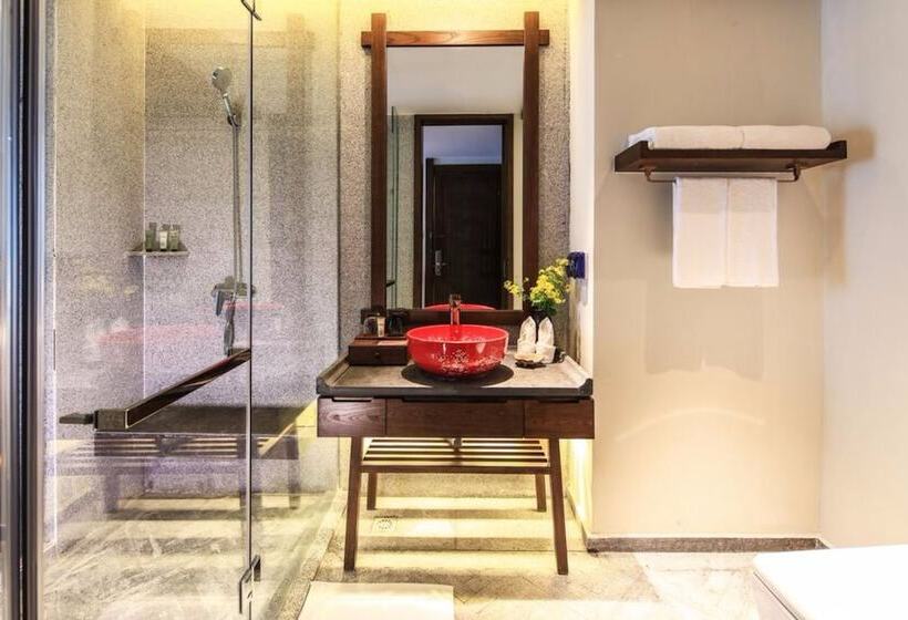 هتل Sun Forest Resort