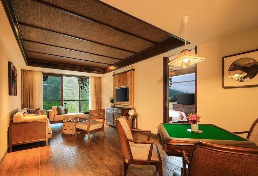 هتل Sun Forest Resort