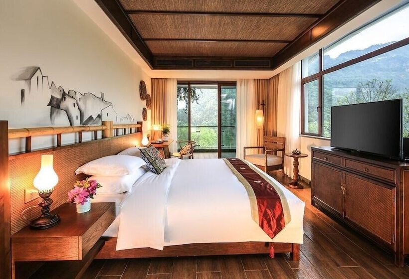 هتل Sun Forest Resort