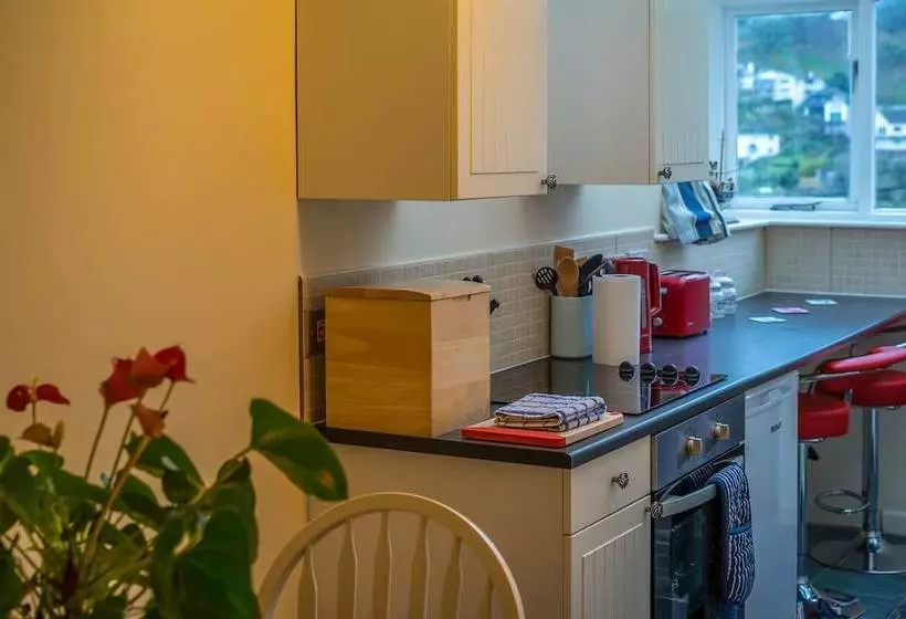 Looe Self Catering