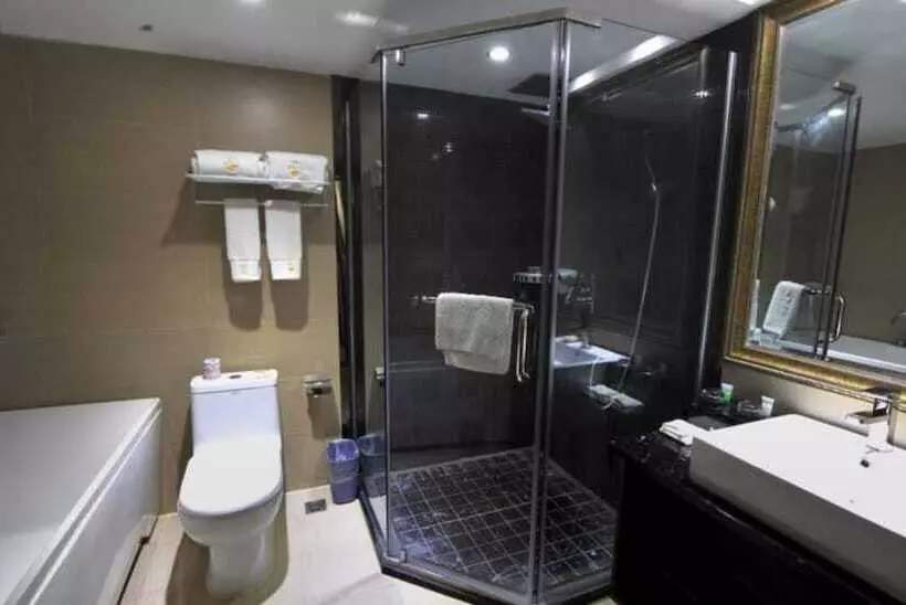 Panda Prince Hotel Suining Branch