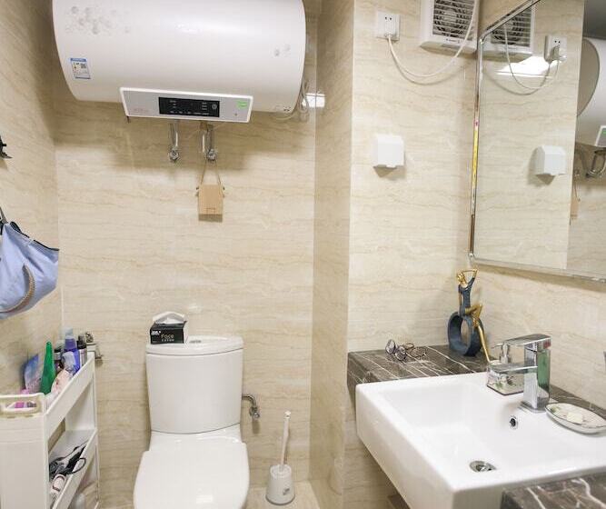 Poltton International Service Apartment