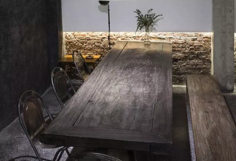 مسافرخانه Zhuhai Bei Shan Ju Art