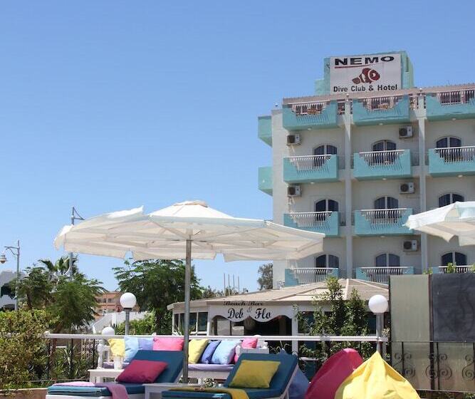 هتل Nemo Dive Club &