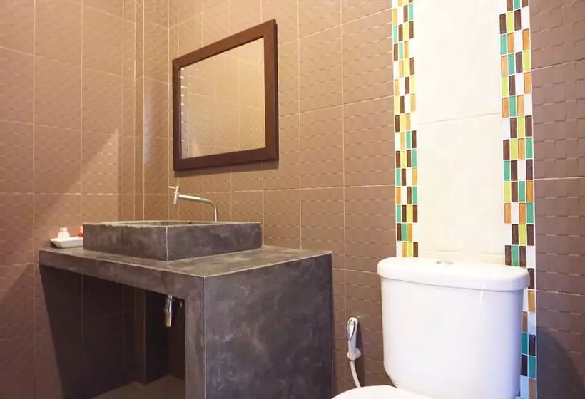 Ploenjai Hotel Ranong