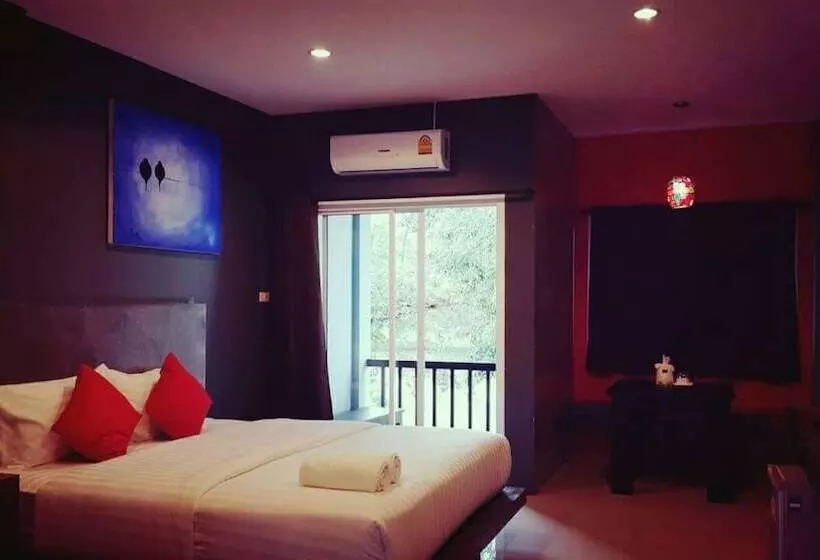 Ploenjai Hotel Ranong
