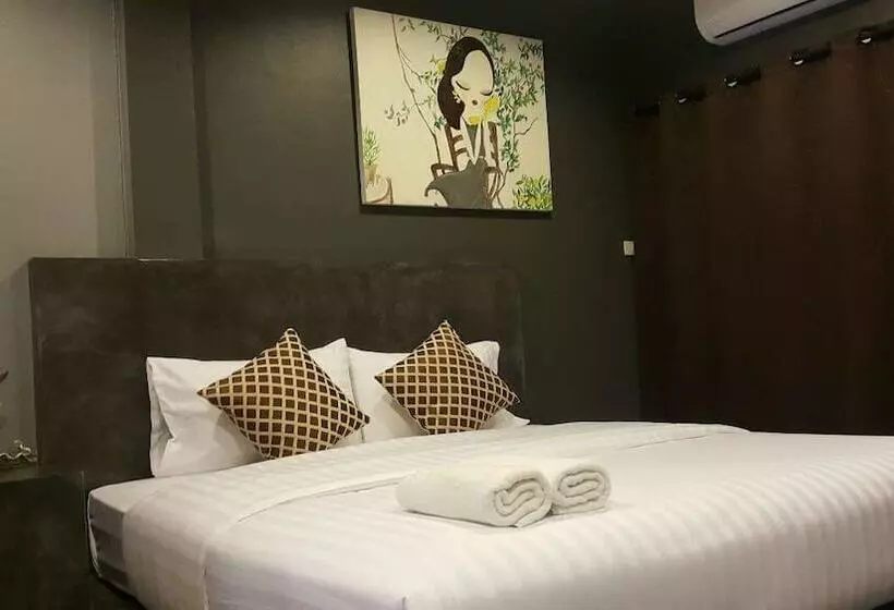 Ploenjai Hotel Ranong