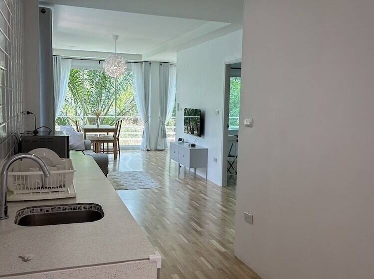 هتل Ranong River View