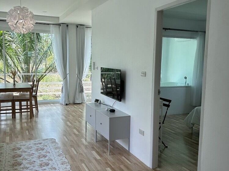 هتل Ranong River View