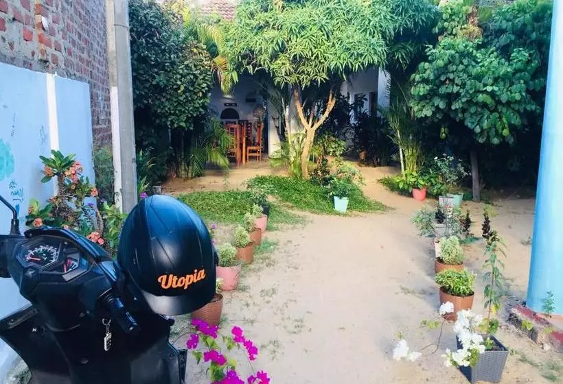 هتل Utopia Arugambay