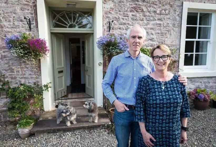 Kilmaronock Manse B&b