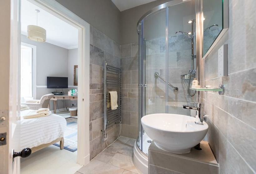 Kilmaronock Manse B&b