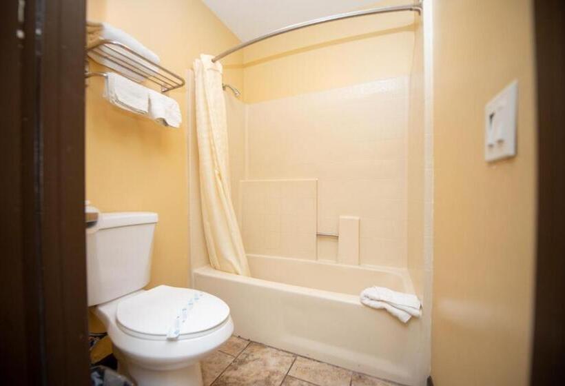 汽车旅馆  Casa Bella Inn Huntington Park