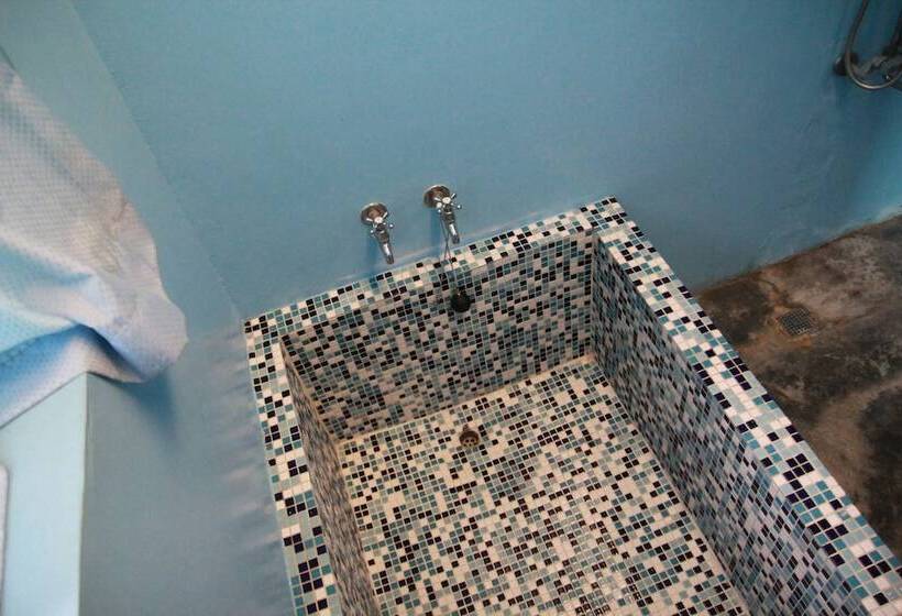 پانسیون Macarthur