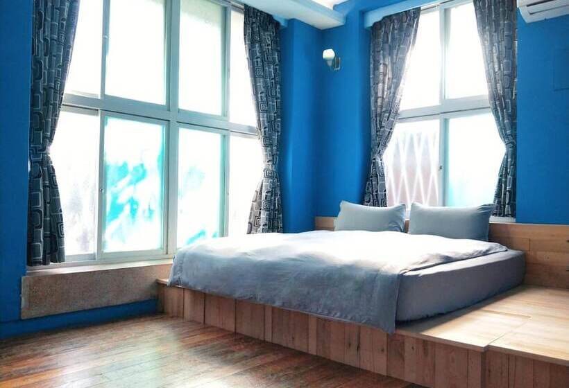 پانسیون Macarthur