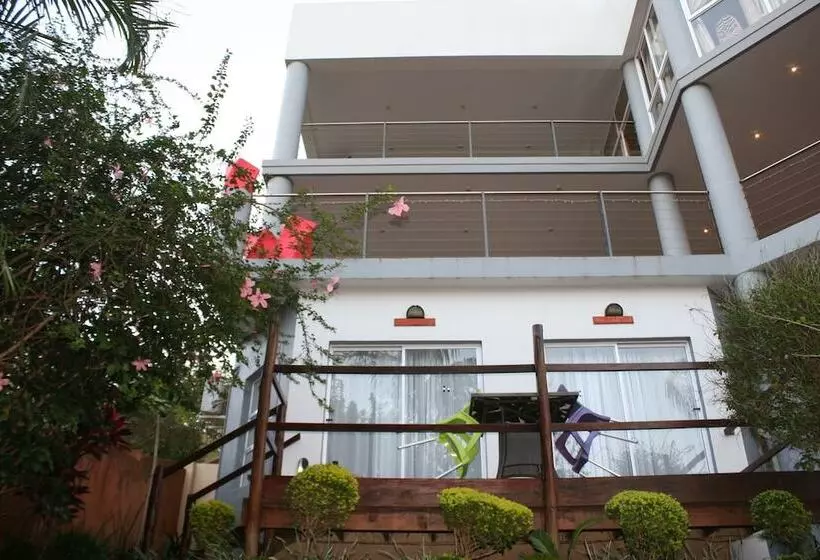 ペンション Villa Candilabra