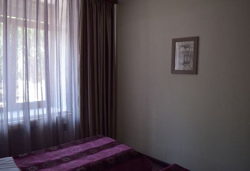 住宿加早餐 Ulan