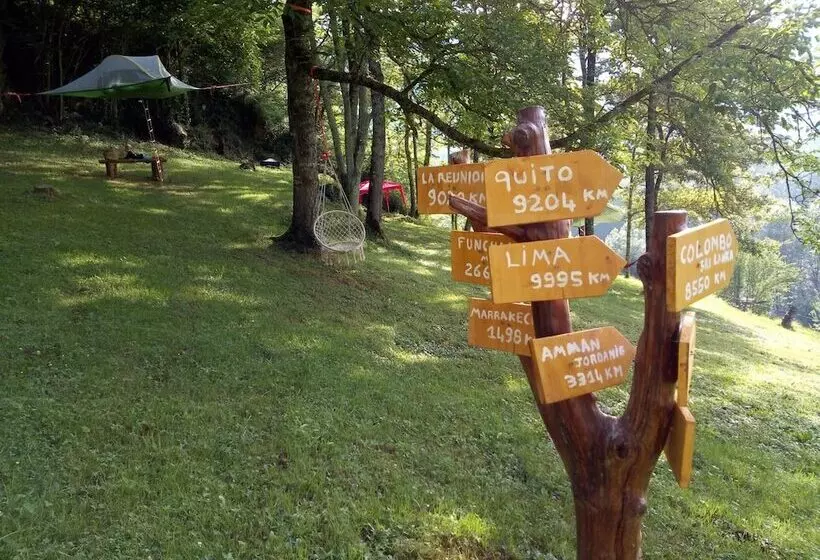 Hotelli Dtente Sky Lodge