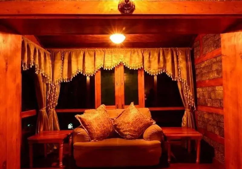 Hotelli Himalyan Kothi Kais