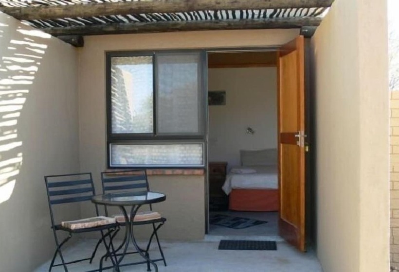 هتل Ombo Rest Camp