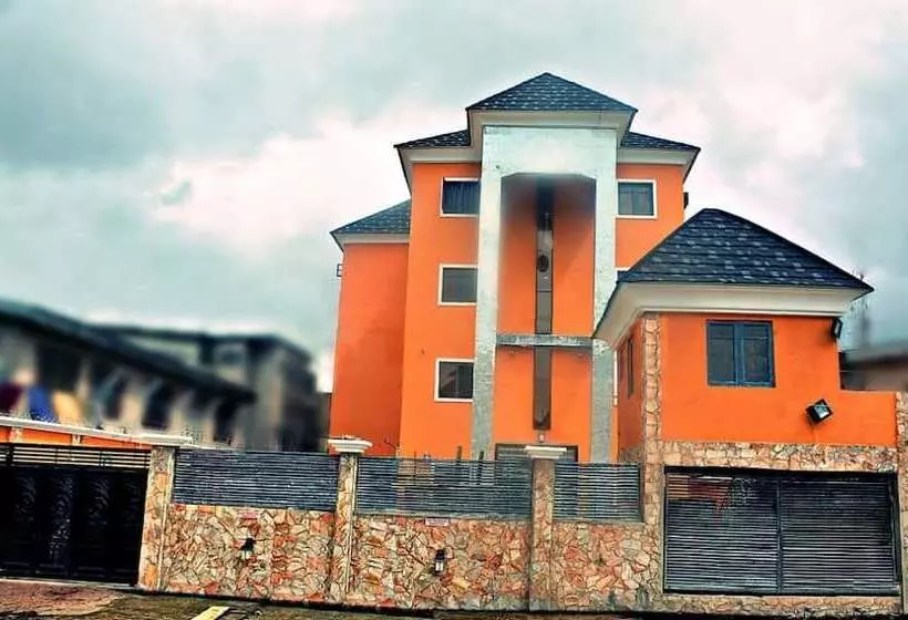 La Viju Hotel & Suites
