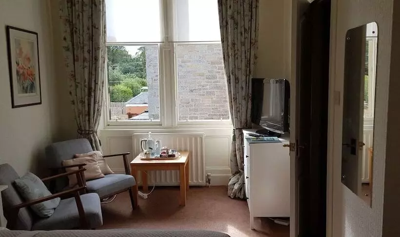 پانسیون Arden House   Rooms With Continental Breakfast