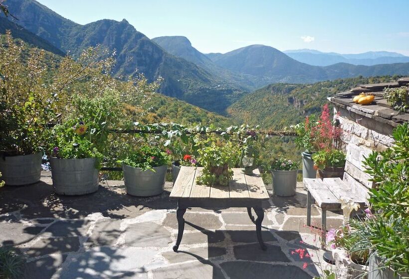 Pensão Guesthouse Iro