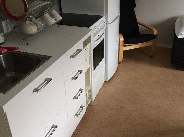 Vallabiten Apartments Via Hotel Esplanad