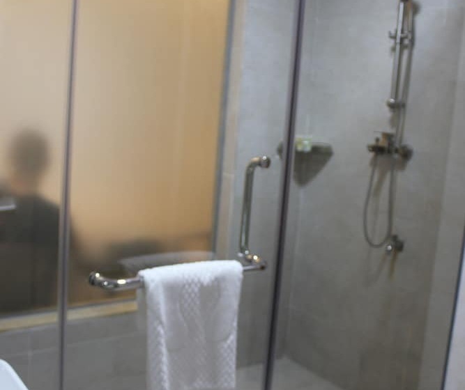 Yi Hao International Apartment