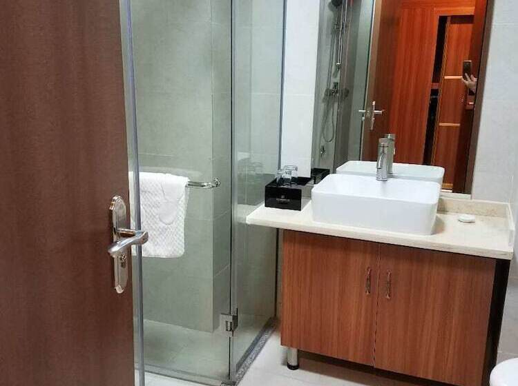 Yi Hao International Apartment