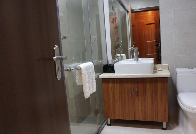 Yi Hao International Apartment